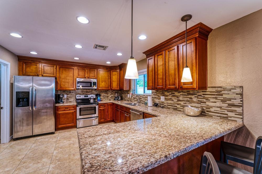 Serenity on 85th Street