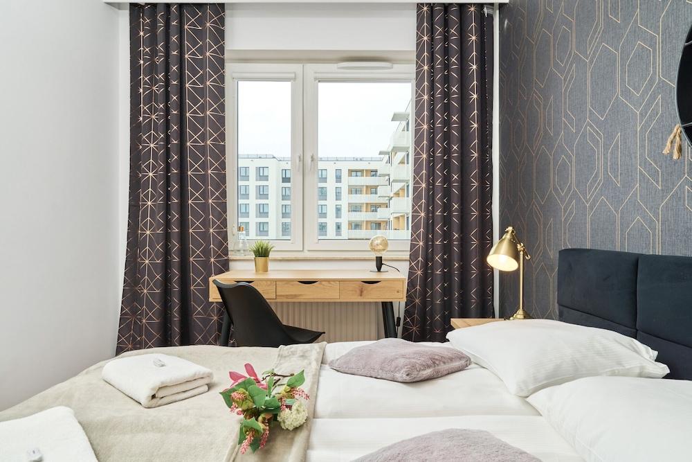 Stylish Apartment With Balcony Wrocław