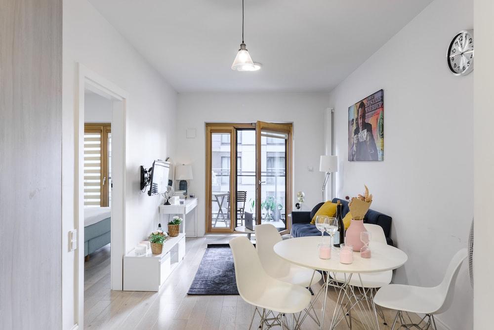 Lumina cozy apartament in Warsaw