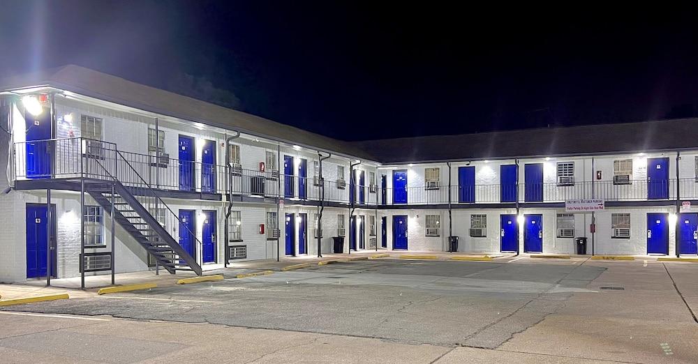 Orbit Inn - Houston Homestead/Tidwell