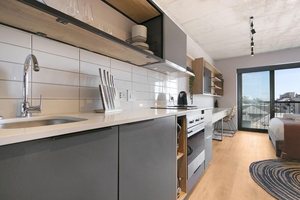 The Ivory 303 by HostAgents