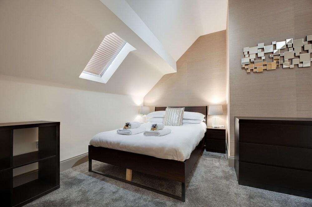 Week2Week 2Bed & 2Bath Jesmond Apartment