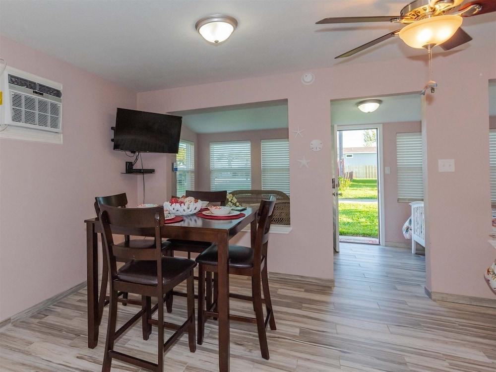 St. Charles Bay Cottage #7- Big Devil