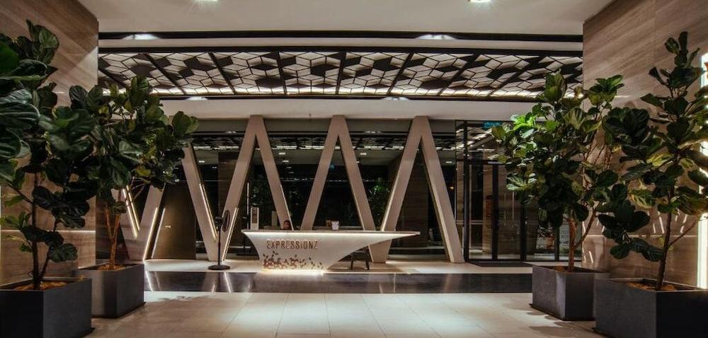 Expressionz Professional Suites KL