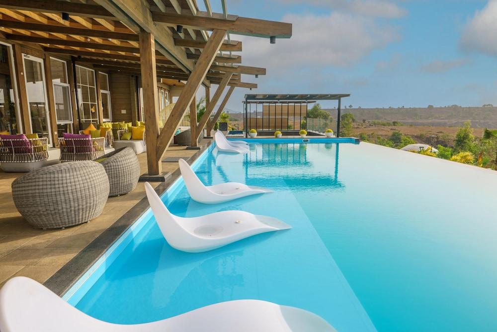 Ama Stays & Trails Chalet 1228, Kamshet