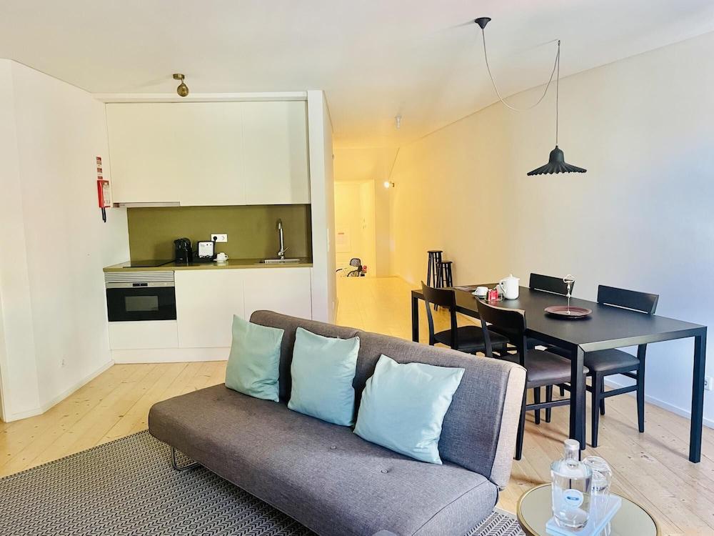 Youropo - Taipas 7 in Oporto