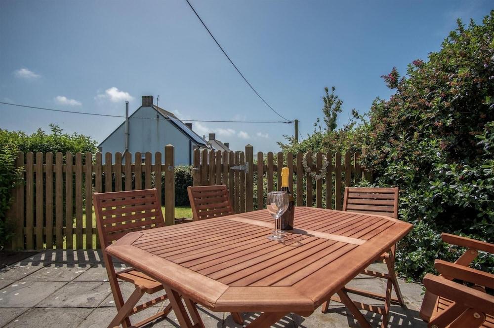 Avoca - 3 Bedroom Holiday Home - Llangenith