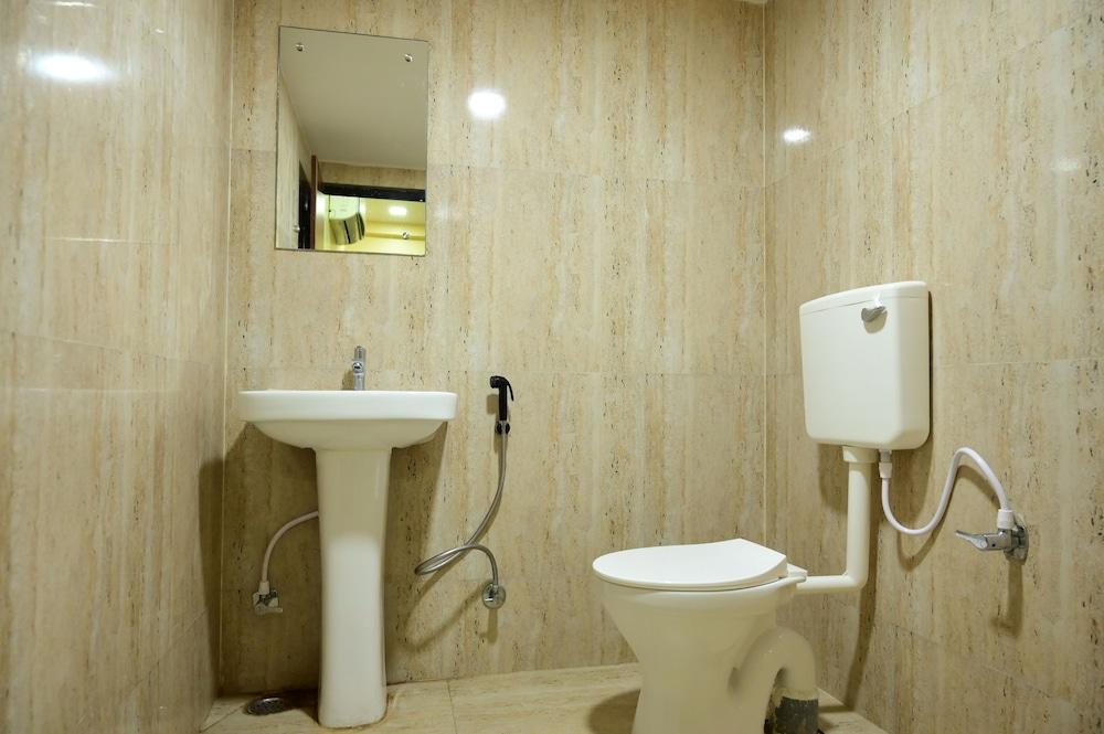 THE PRESTIGE HOTEL & CONVENTION