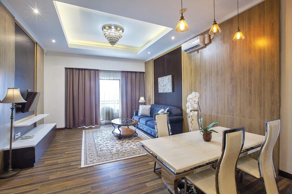 The Green Peak, ARTOTEL Curated