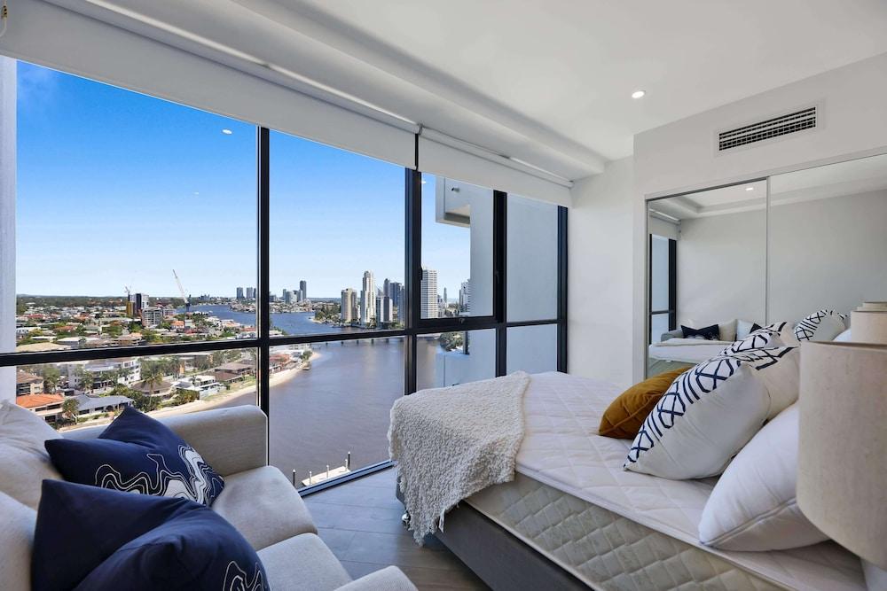 Avalon Apartments - Q Stay