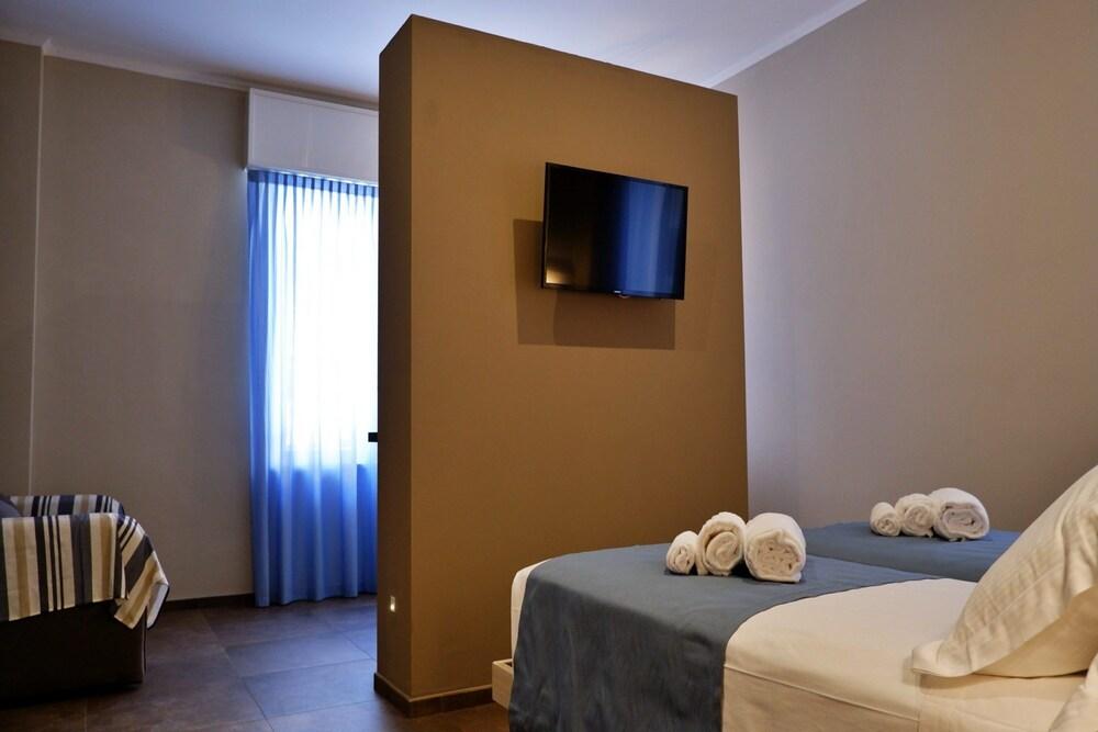 Oasi Navigare - Tagliamare