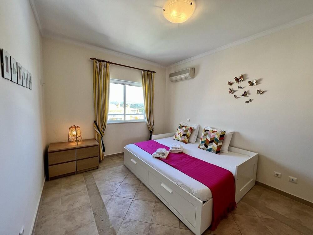 Albufeira Countryside View With Pool by Homing