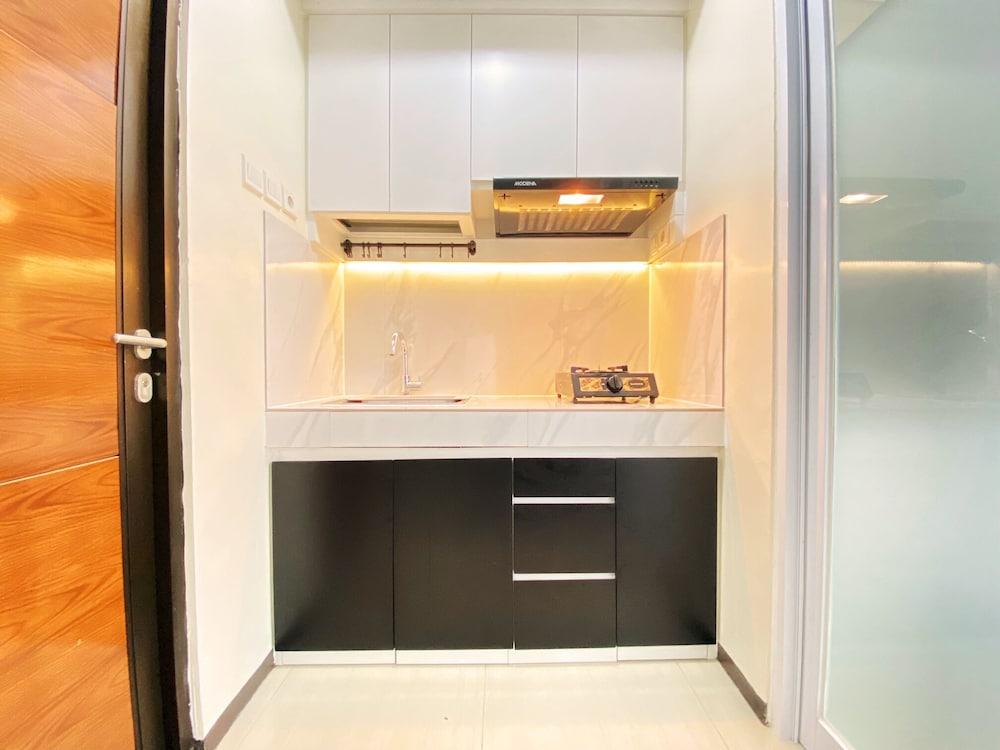 Homey 1Br At Gateway Pasteur Apartment