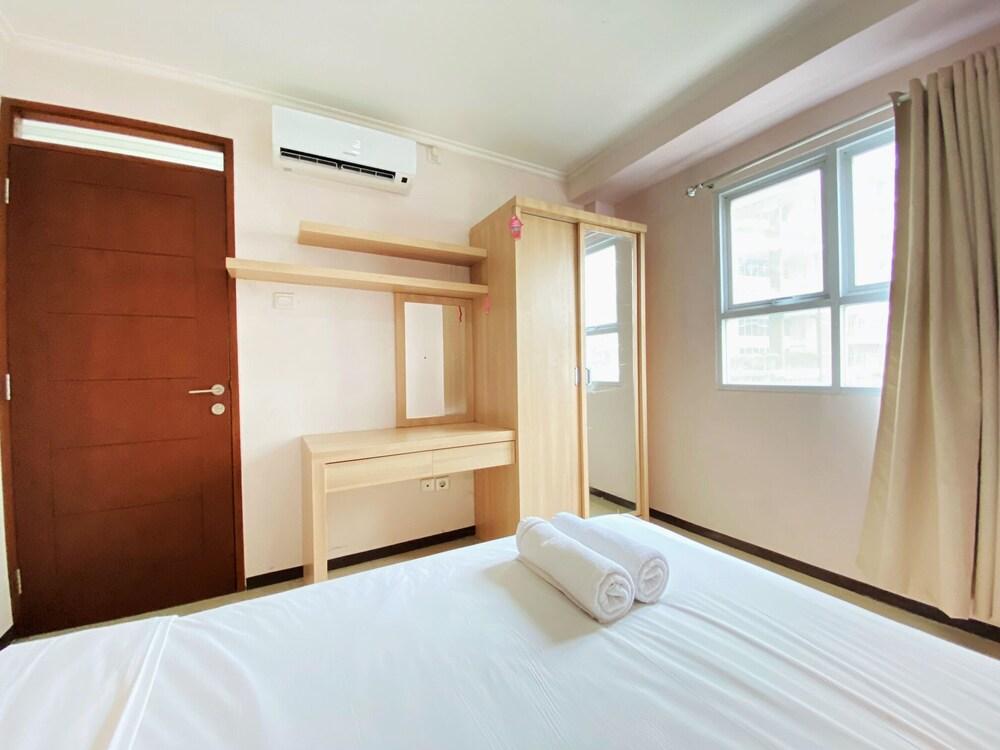 Nice And Comfy 2Br At Gateway Pasteur Apartment
