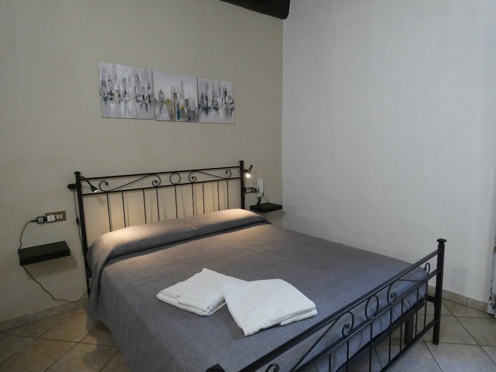 Scappo In Umbria, Casalina