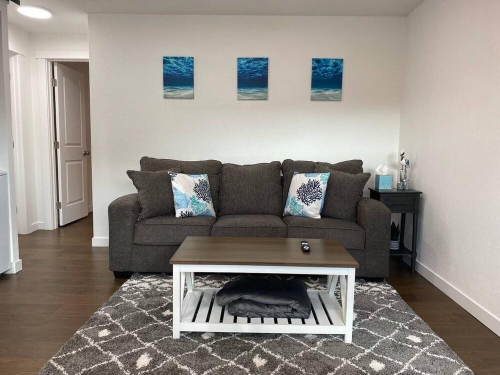 Upstairs Valley Beach Escape Apartment