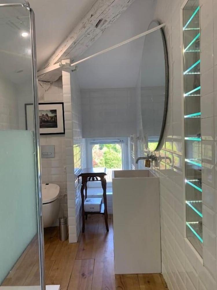 Château Fleur d'Aya