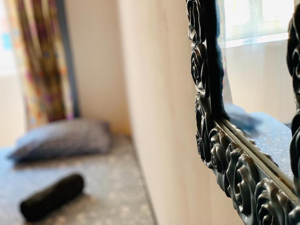 Lisboa Parque Guest House