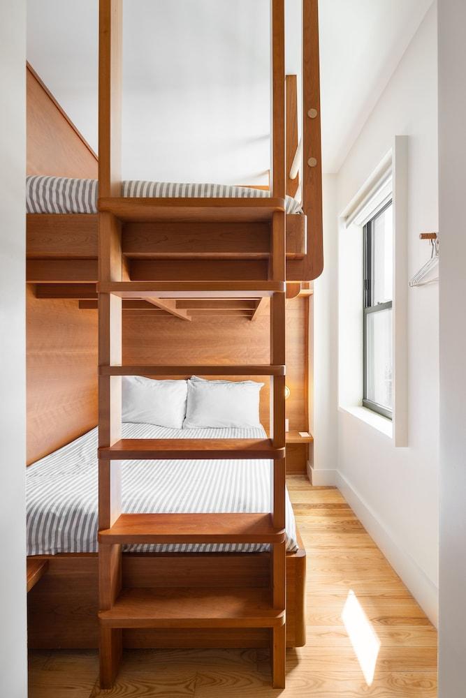 Untitled at 3 Freeman Alley