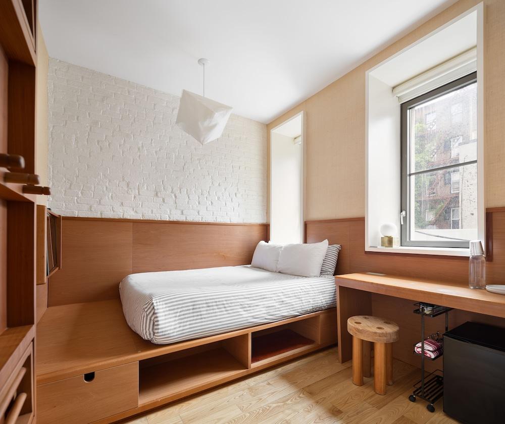 Untitled at 3 Freeman Alley