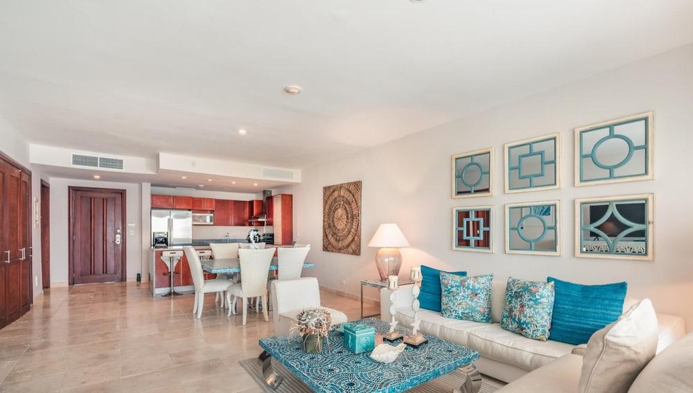 Apartment few Steps to the Beach at Punta Palmera