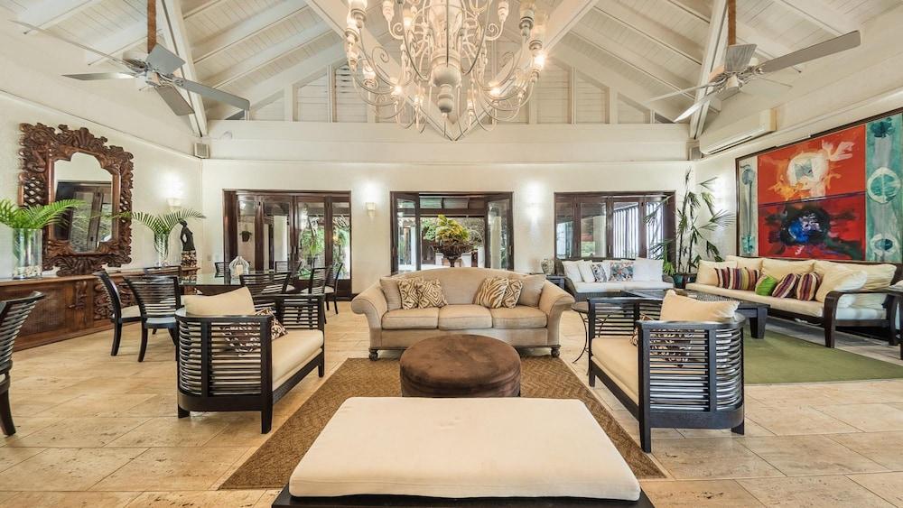 Wonderful 5BR Villa w Jacuzzi at Ingenio