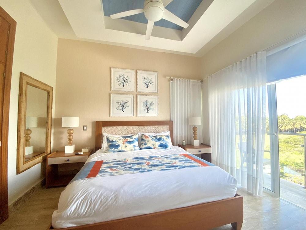 Georgeus 4BR Apartment at Blue Jacktar