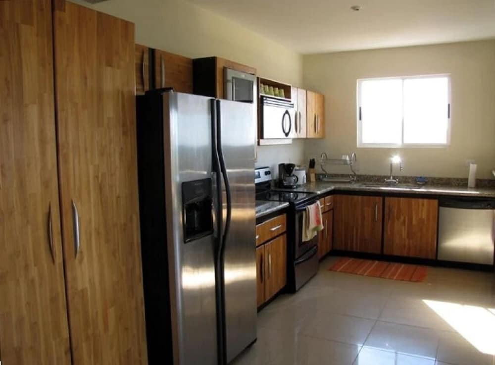 Playa Flamingo Amazing 3 BR Condo Fully Equipped - Maison Blanche