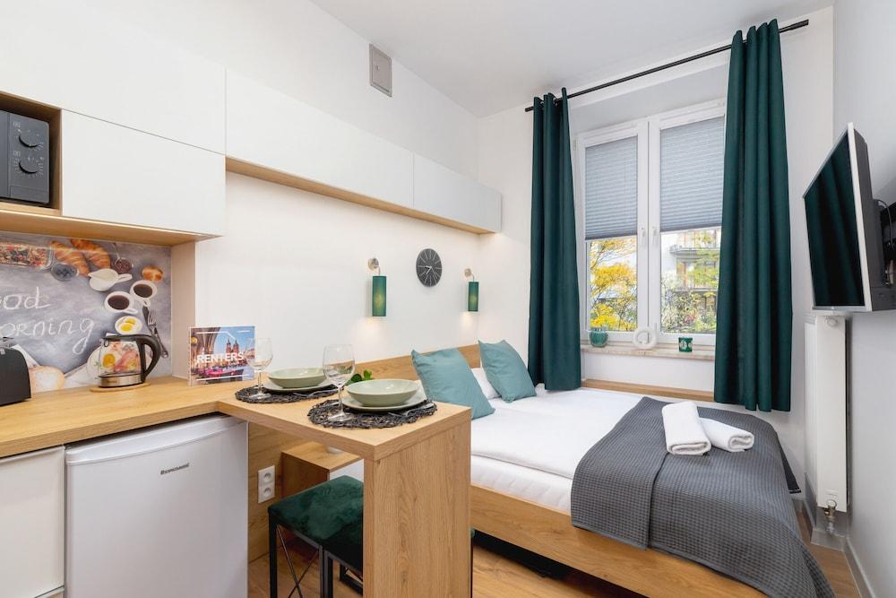 Kraków Studio Śląska by Renters