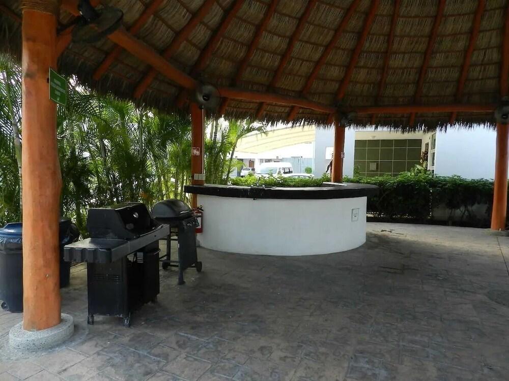 CASA CEIBA by TRVL2HM