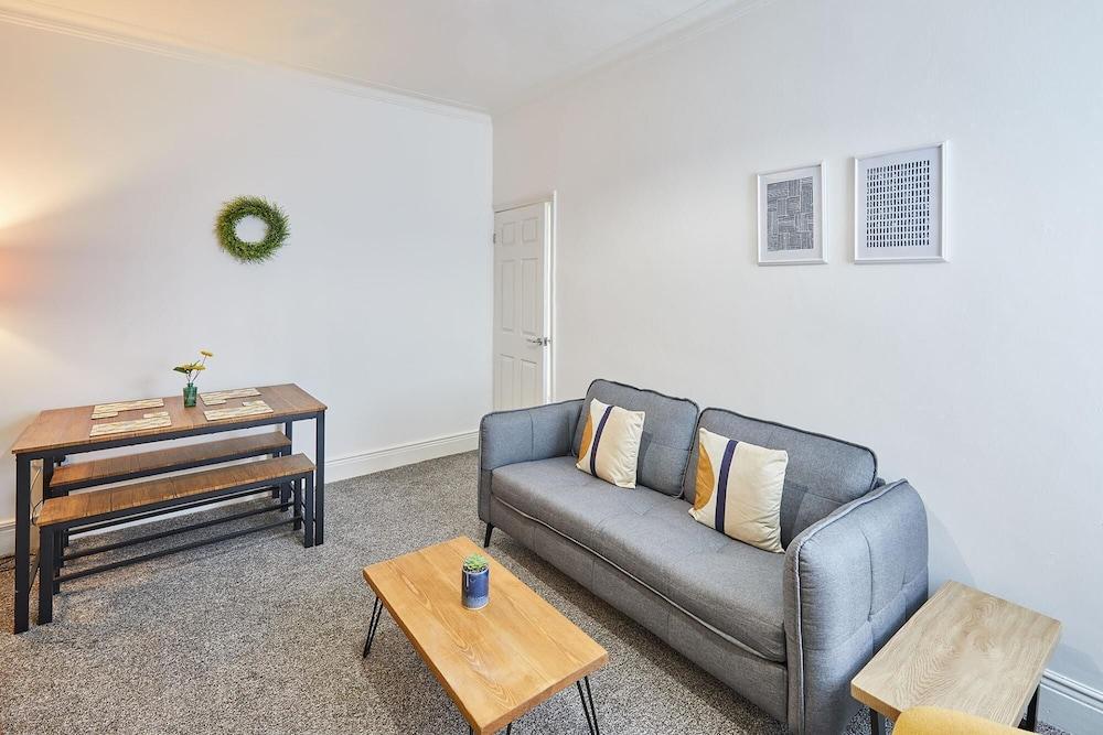 Host Stay Mowbray Road