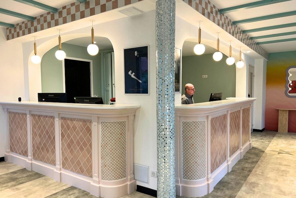 Kyriad Cannes - Mandelieu