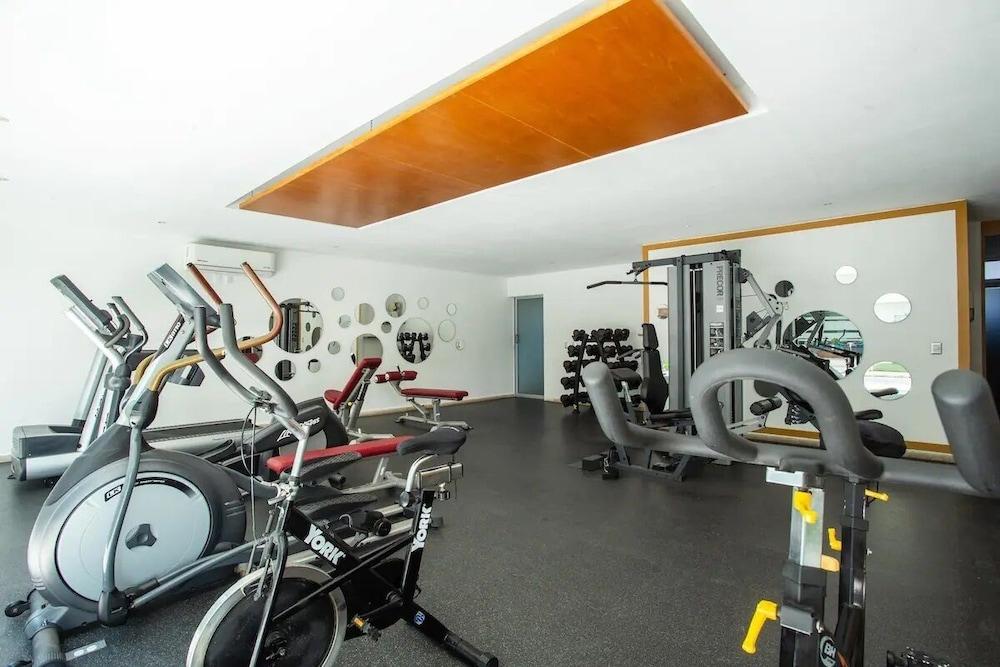 CONDO IKARIA by TRVL2HM