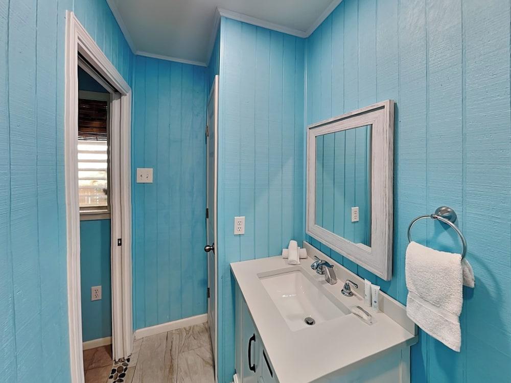 Paradise Retreat by Silver Sands Vacation Rentals