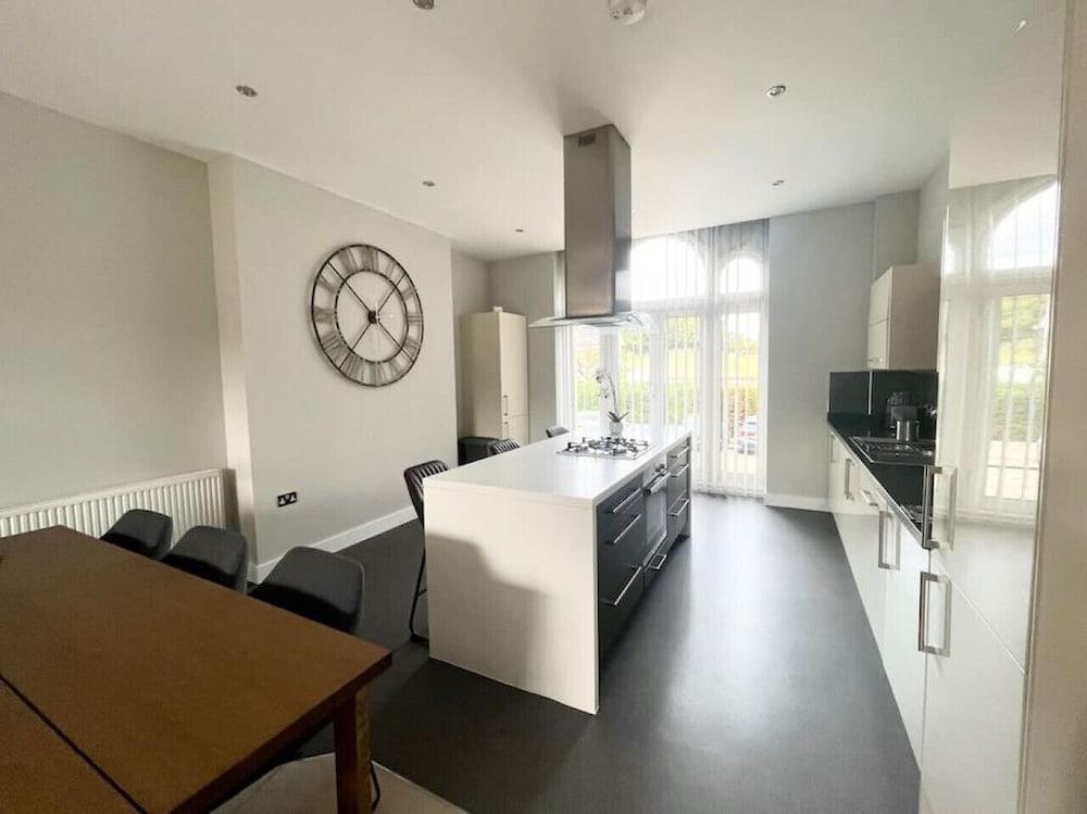 Blue Heron - 2 Bedroom Apt With 2 Parking Spaces - From 165 Per Night