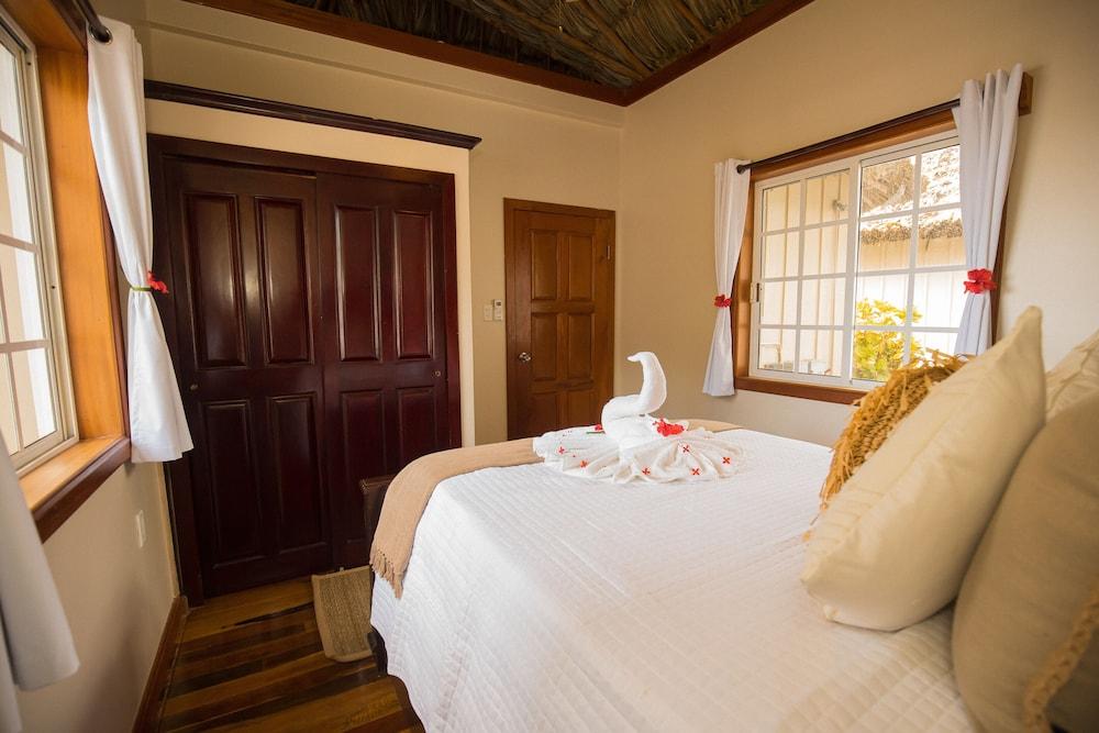 Hidden Jewel Boutique Hotel