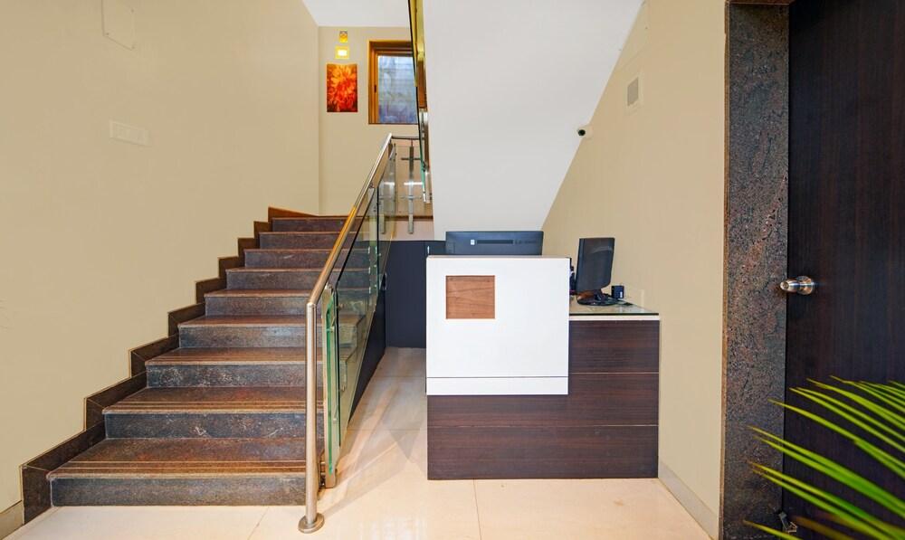 Treebo Trend Strawberry Inn