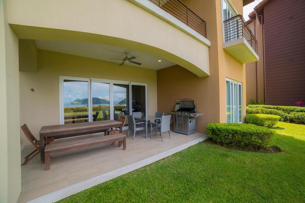 Miramar 1B - 3 bdr - 3 Bath Ocean View