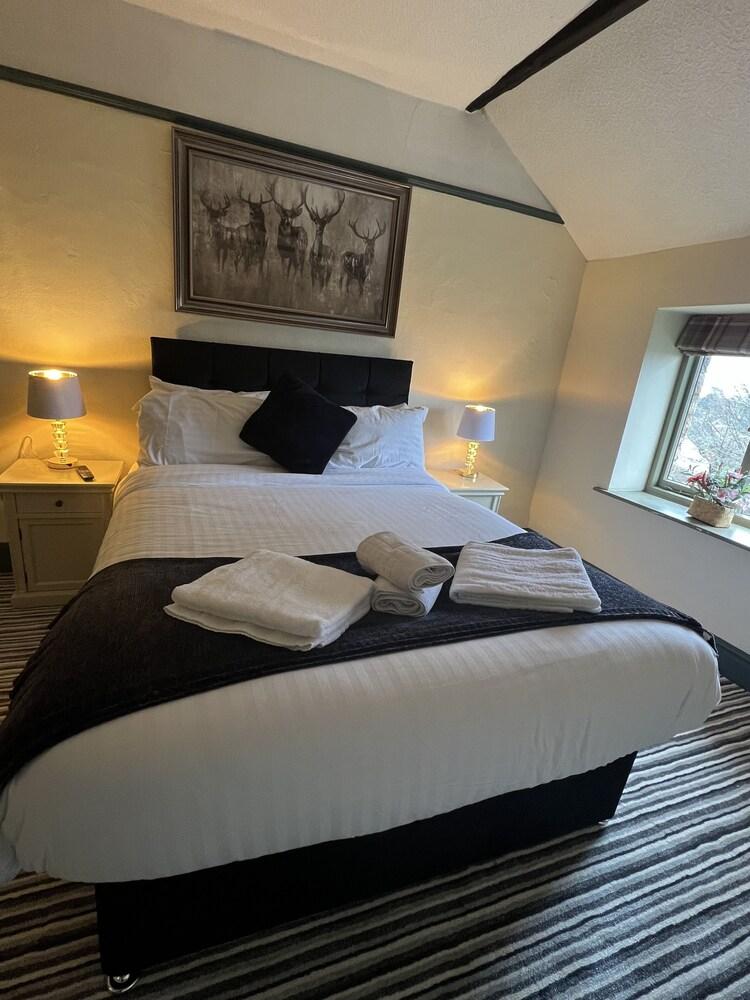 The lodge at lancaster