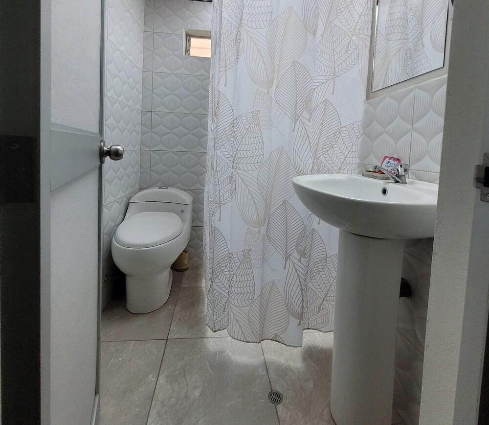 wayra house infancia