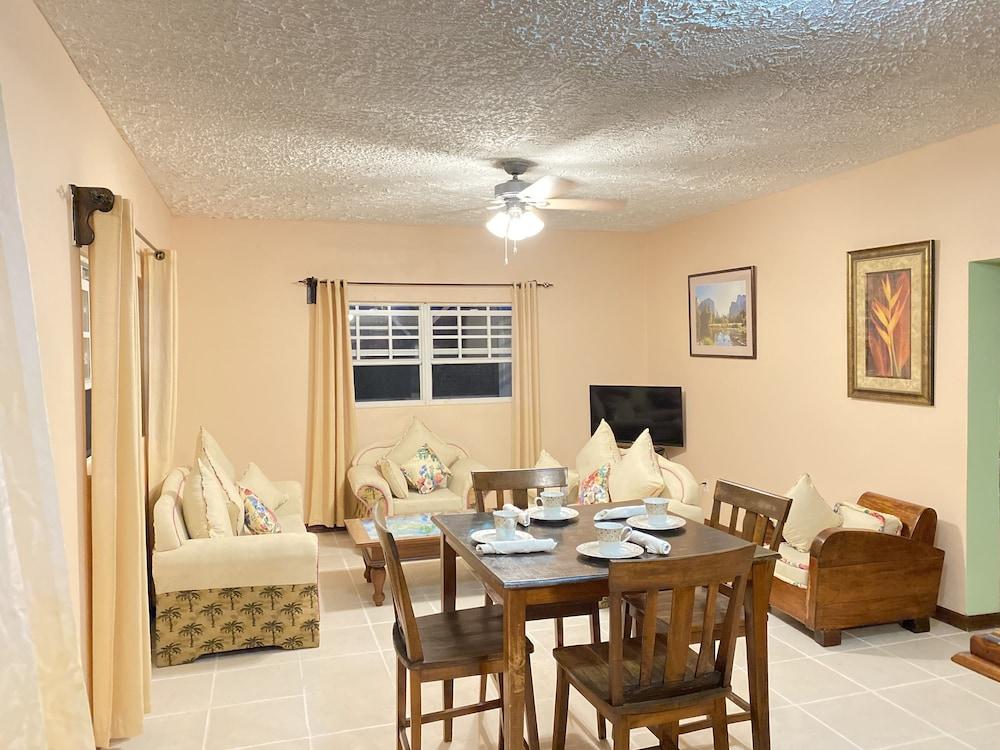 Silver Palm Vacation Rental