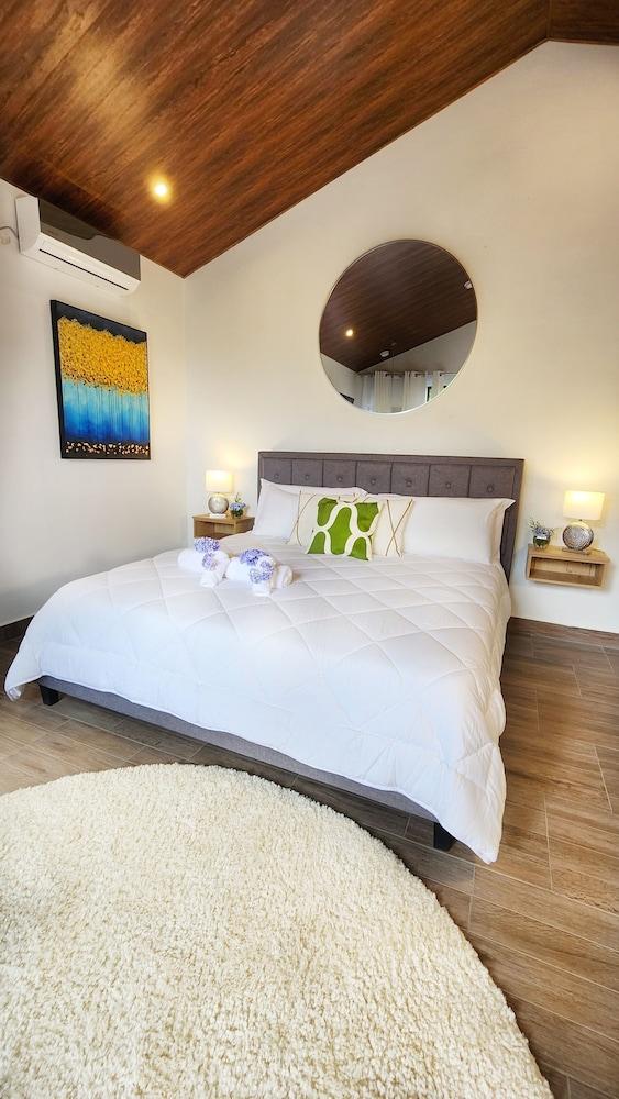 Rio Verde by Villa Alejandro