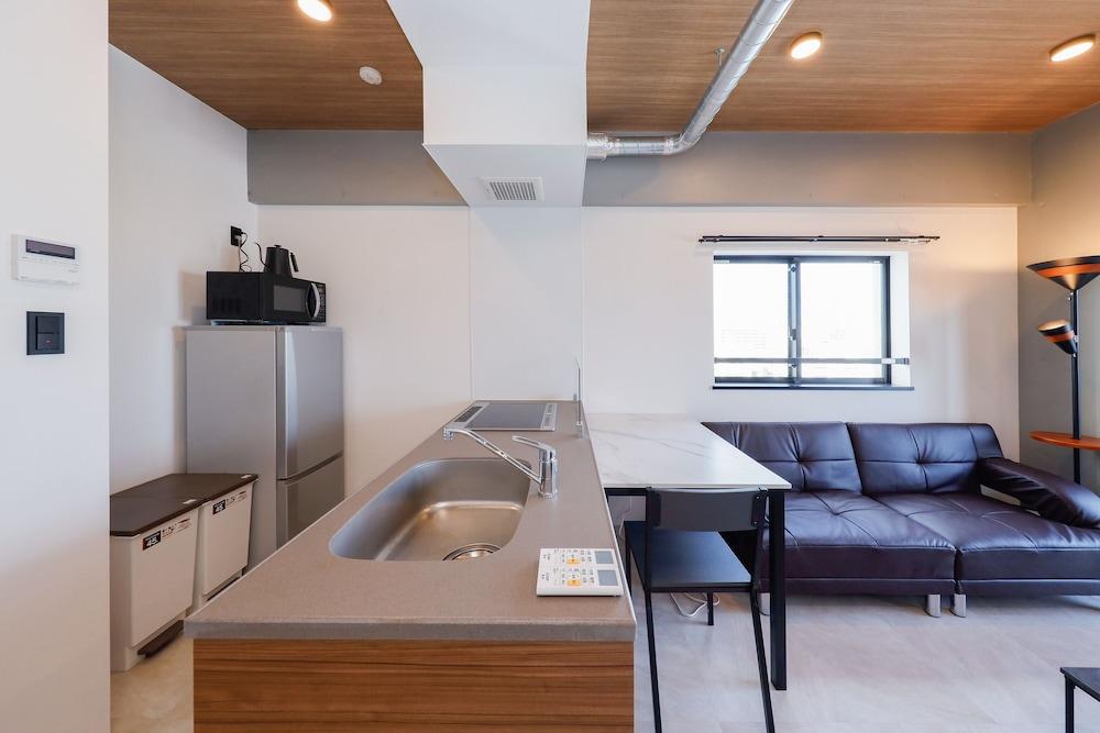 HW.HILLS MORISHITA 1001