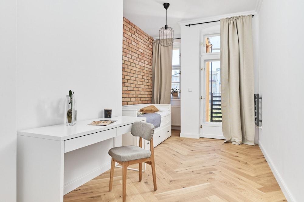 Apartment Wrocław Wapienna by Renters