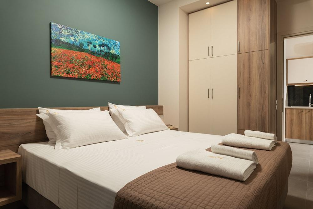 Dimitra Central Apts