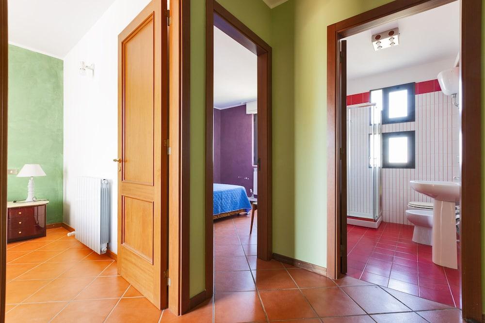 2286 Casa Robi by Barbarhouse