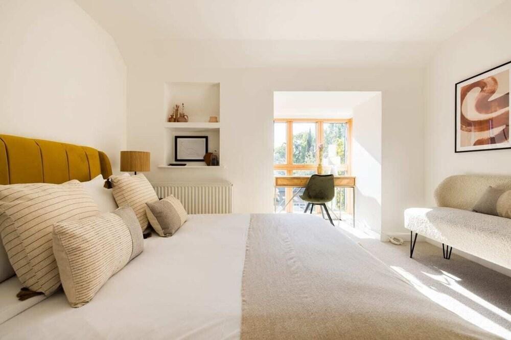 The London Loft - Glamorous 2bdr Flat With Parking