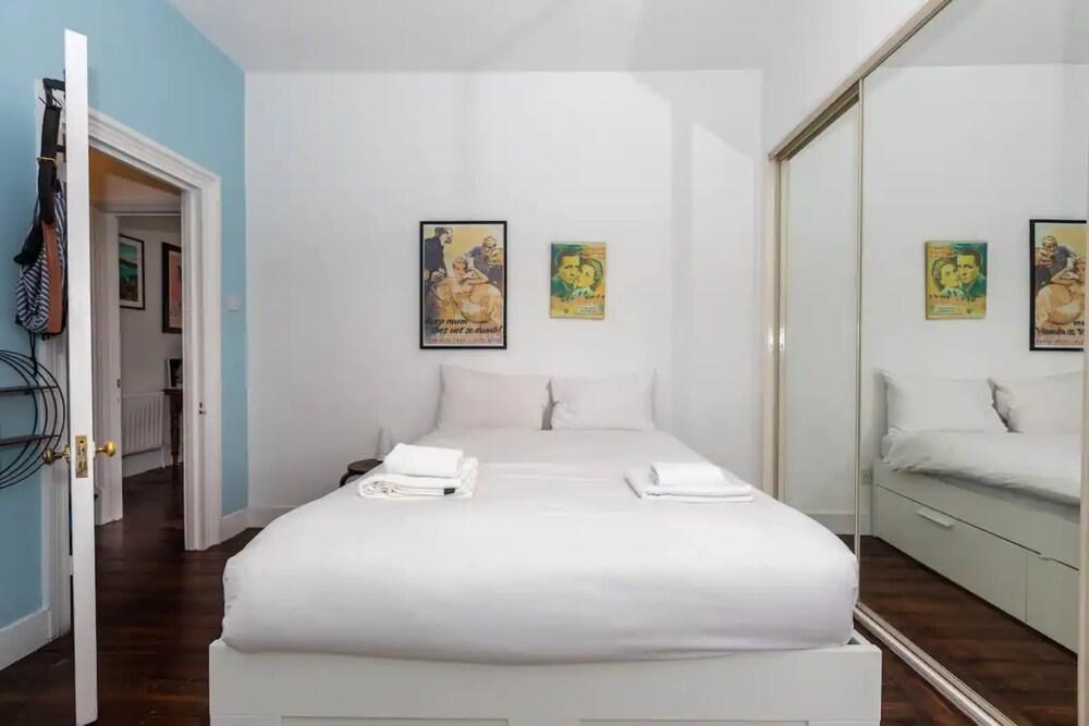 Bright 2 Bedroom Flat in Lower Clapton