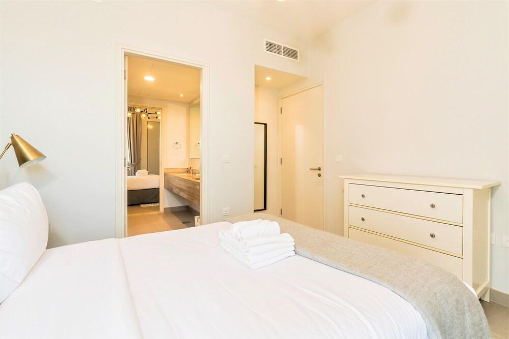 Luxury Duplex in Dubai Hills