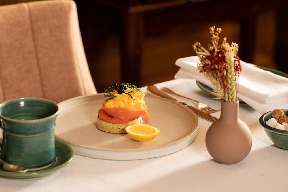 Mingary Castle - Restaurant with Rooms